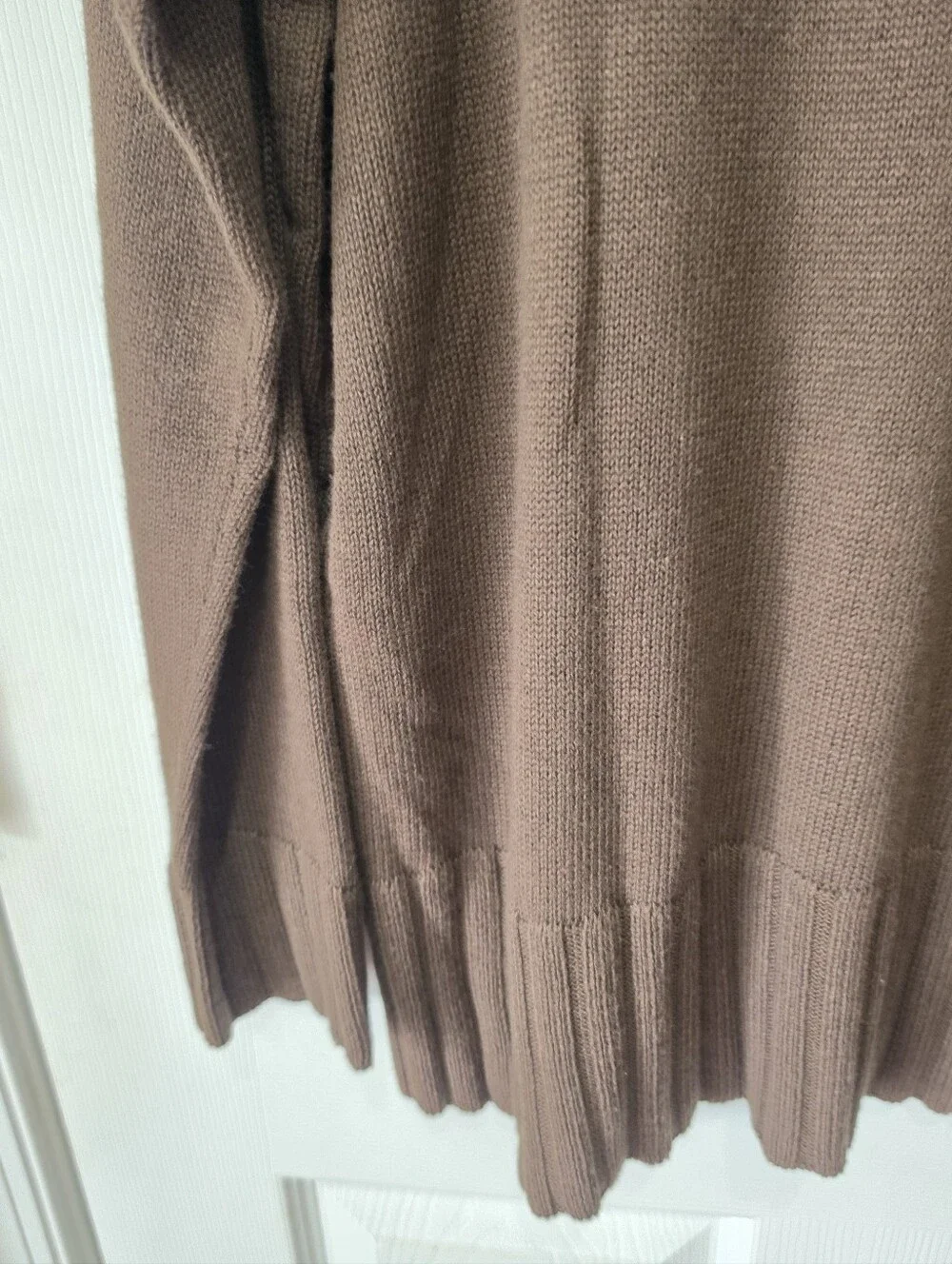 Eileen Fisher Chocolate Brown V-Neck Relaxed Knit Sweater Size Small NWat